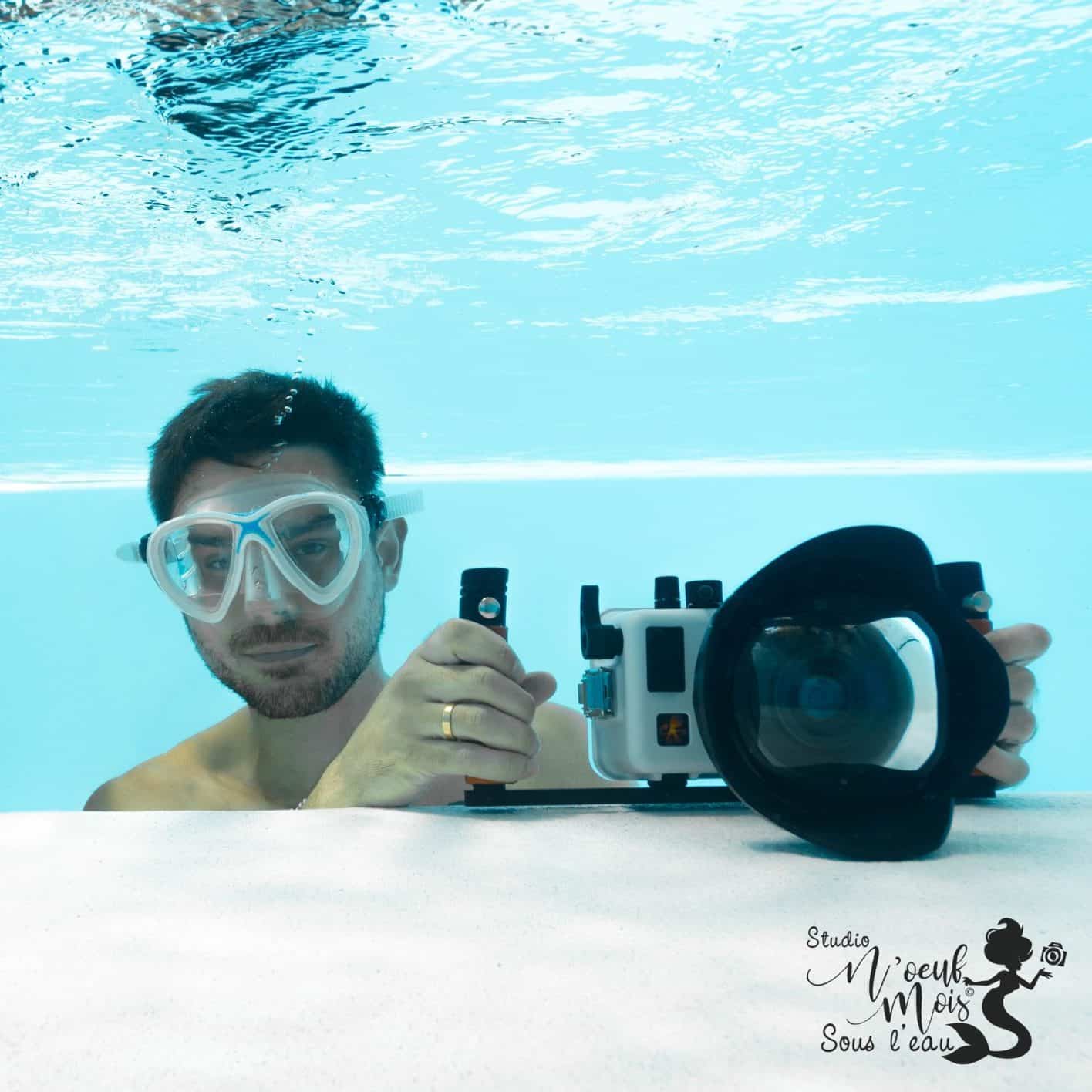 Portrait de Maxime Bonneau, Nautile Photographie, sous l'eau. Photo par Studio N'Oeuf Mois.